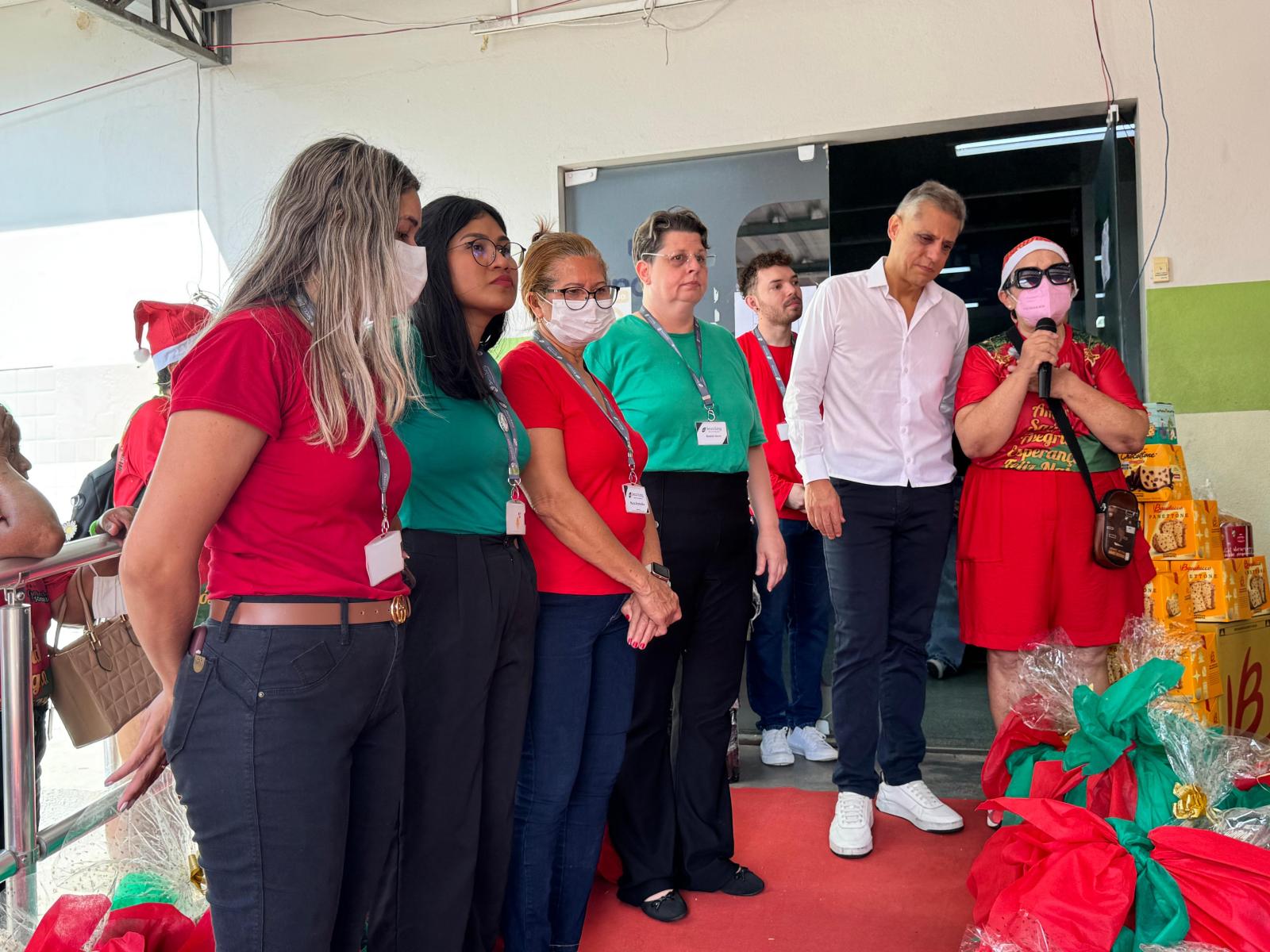 Clínicas Integradas Secco Jung promovem Natal Solidário em parceria com o Projeto Garotinhas Solidárias