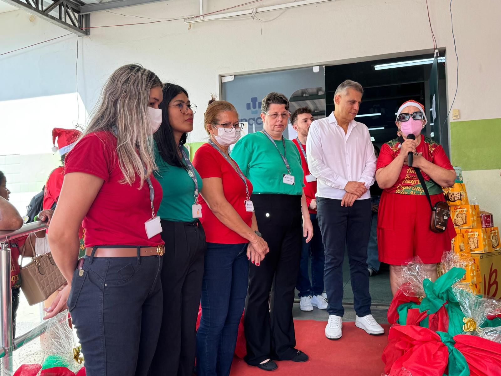 Clínicas Integradas Secco Jung promovem Natal Solidário em parceria com o Projeto Garotinhas Solidárias